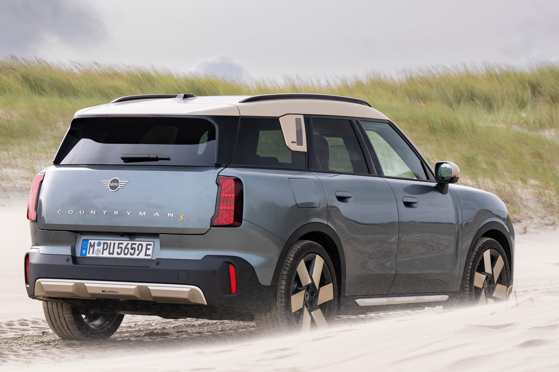 MINI elektrinis mobilumas - technologija - visų varančiųjų ratų pavara